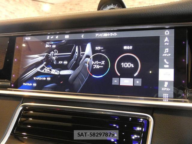 Porsche PANAMERA 2018-10 8285517-16