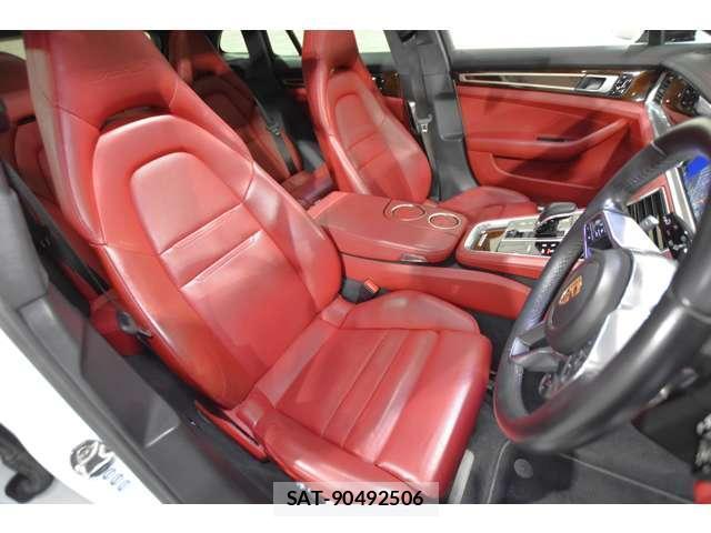Porsche PANAMERA 2018-11 8285785-5