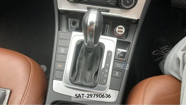 VolksWagen PASSAT VARIANT 2011-10 8281886-14