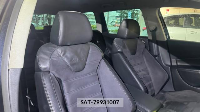 VolksWagen PASSAT VARIANT 2010-03 8282125-4