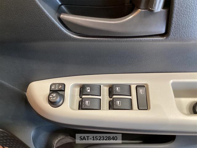 Toyota PASSO 2016-06 8276751-19