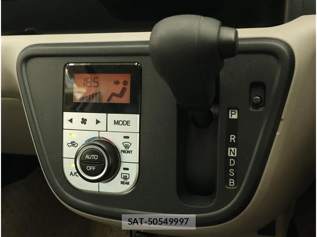 Toyota PASSO 2017-04 8279075-7