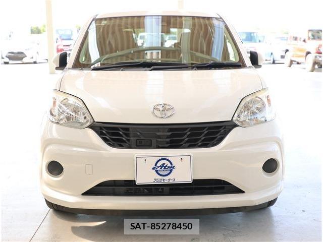 Toyota PASSO 2017-06 8279103-17