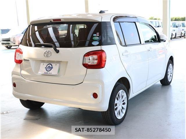 Toyota PASSO 2017-06 8279103-5