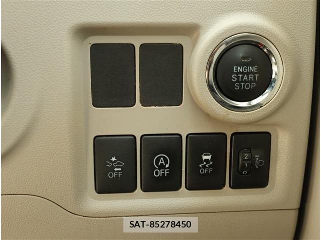Toyota PASSO 2017-06 8279103-9