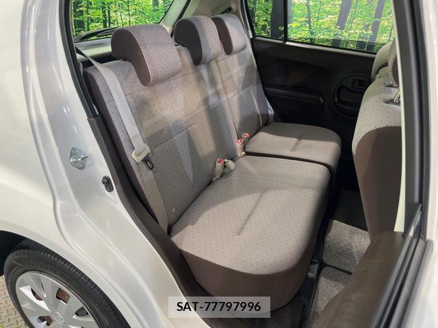 Toyota PASSO 2015-02 8279366-8