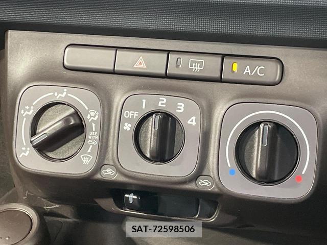 Toyota PASSO 2013-07 8280280-4
