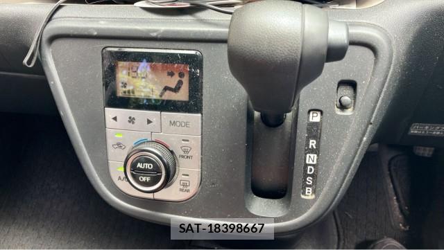 Toyota PASSO 2017-09 8281483-14