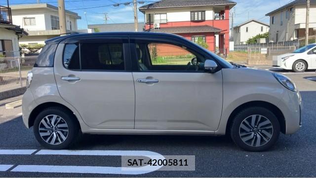 Toyota PASSO 2021-07 8282382-3
