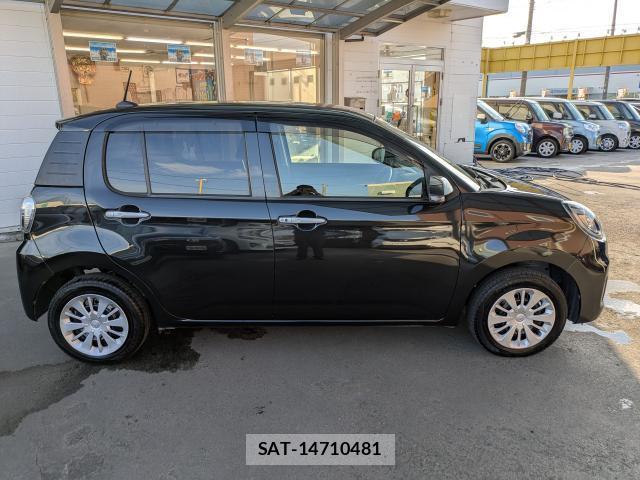 Toyota PASSO 2016-09 8282699-3