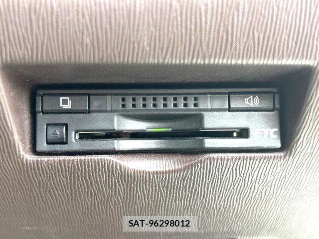 Toyota PASSO 2014-10 8283168-6