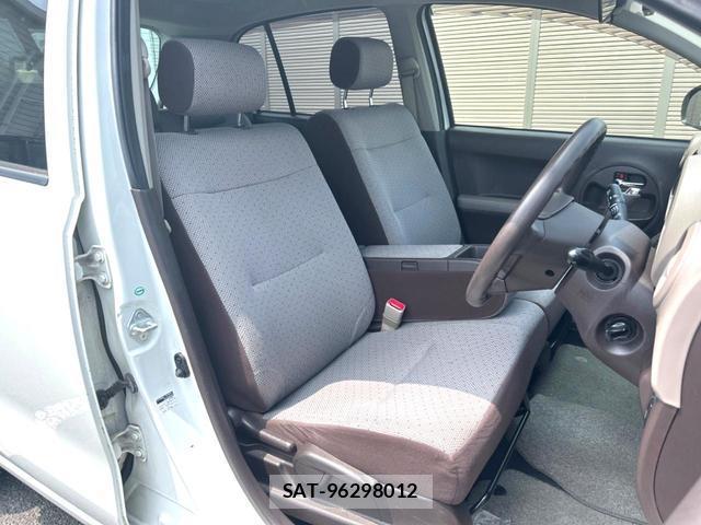 Toyota PASSO 2014-10 8283168-7