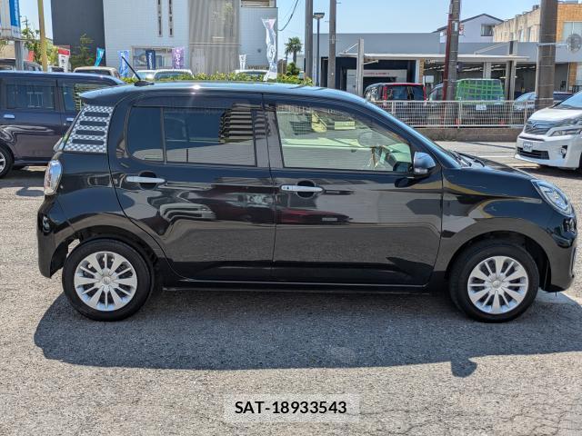 Toyota PASSO 2017-05 8284224-3