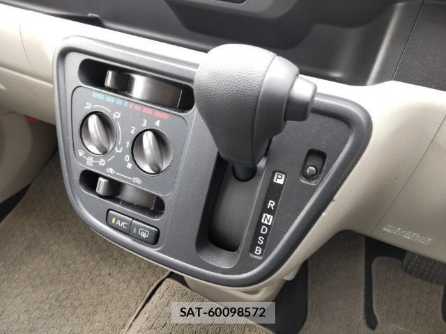 Toyota PASSO 2017-09 8285686-11