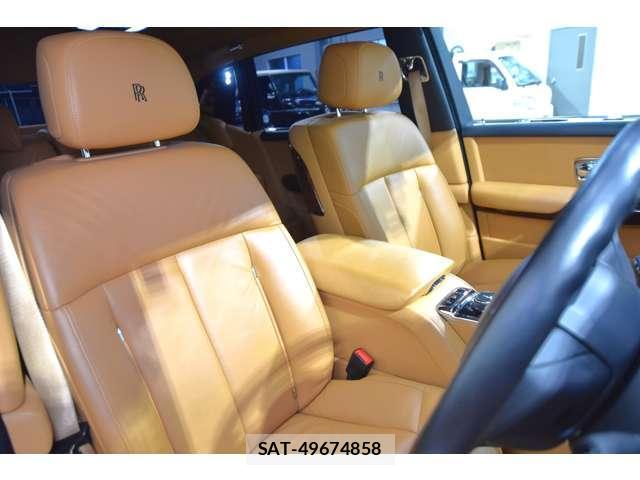 ROLLS-ROYCE PHANTOM 2018-01 8285781-16