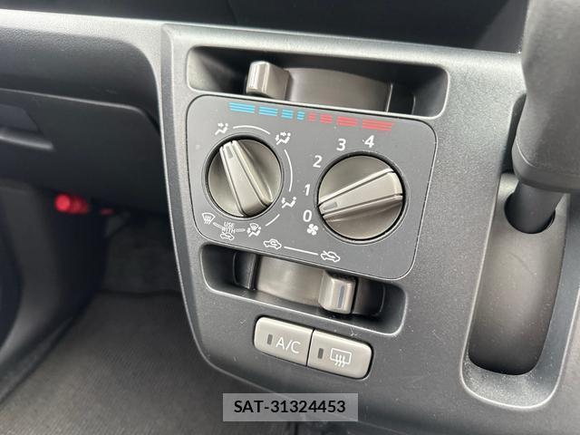 Toyota PIXIS EPOCH 2019-11 8281194-7