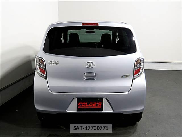 Toyota PIXIS EPOCH 2014-03 8281243-5