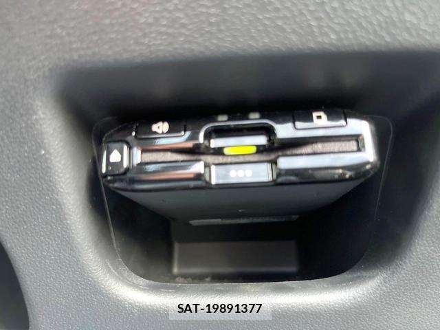 Toyota PIXIS JOY 2018-08 8282708-5
