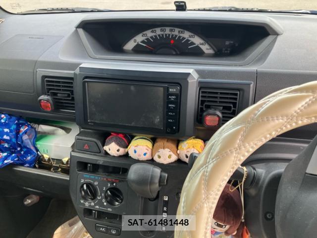 Toyota Pixis Mega 2016-06 8279847-19