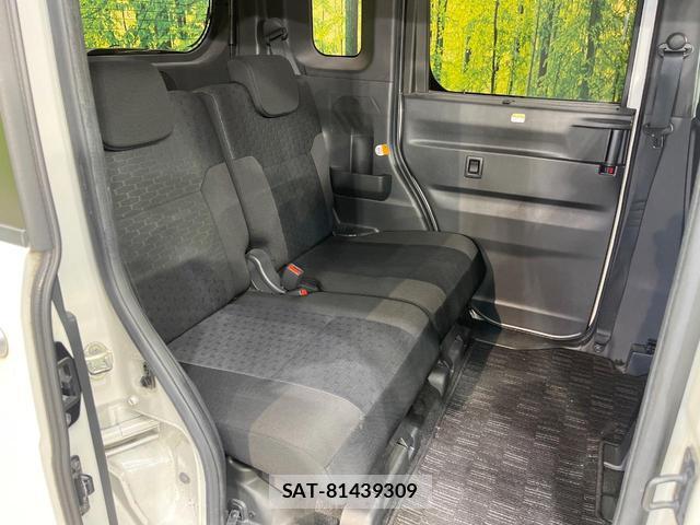 Toyota Pixis Mega 2016-12 8283995-8