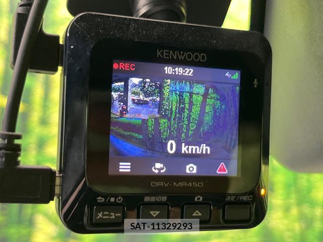 Toyota Pixis Mega 2020-09 8284134-5