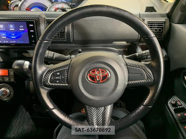 Toyota Pixis Mega 2019-03 8285529-2