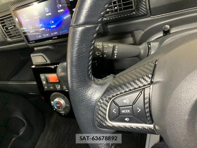 Toyota Pixis Mega 2019-03 8285529-9