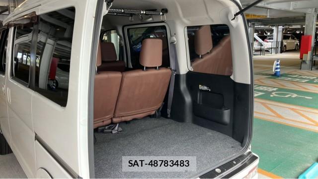 Toyota PIXIS VAN 2018-06 8281417-17