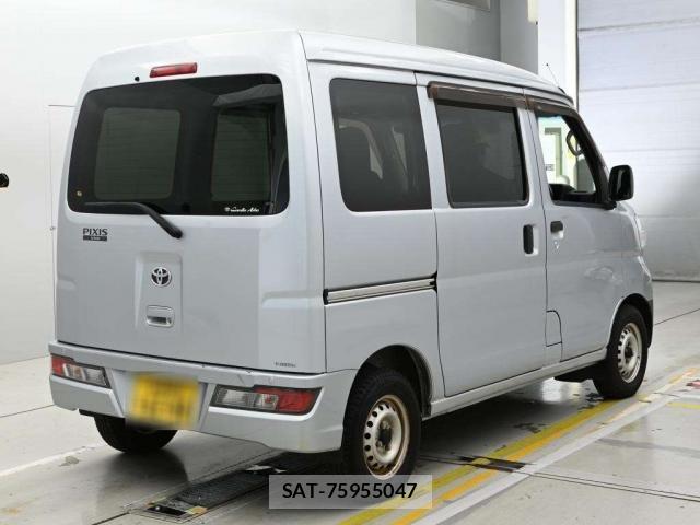 Toyota PIXIS VAN 2019-07 8283852-2