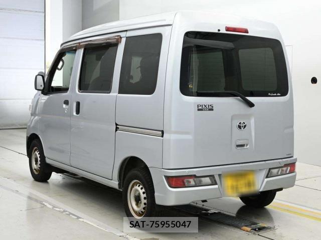 Toyota PIXIS VAN 2019-07 8283852-3