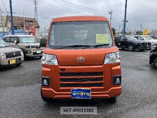 Toyota PIXIS VAN 2022-02 8285585-3