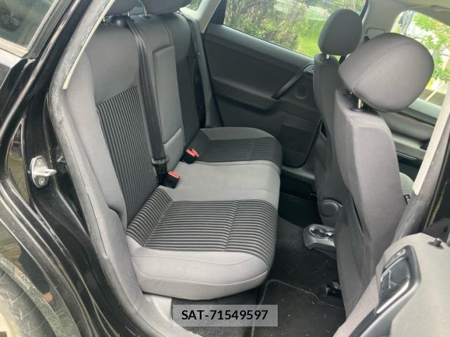 VolksWagen POLO 2009-07 8279727-7