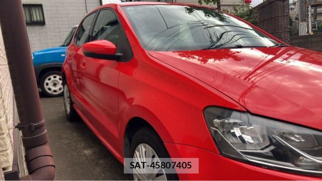 VolksWagen POLO 2017-03 8281094-10