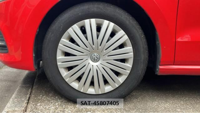 VolksWagen POLO 2017-03 8281094-8