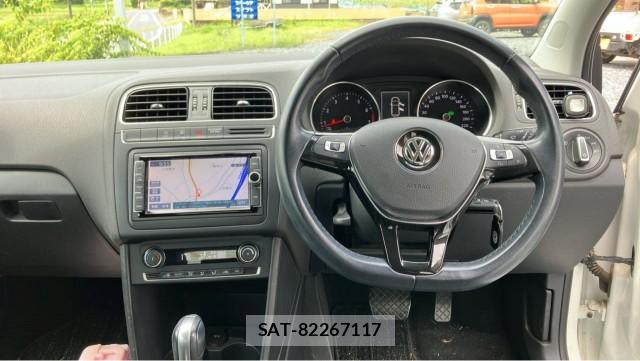 VolksWagen POLO 2017-03 8282199-16