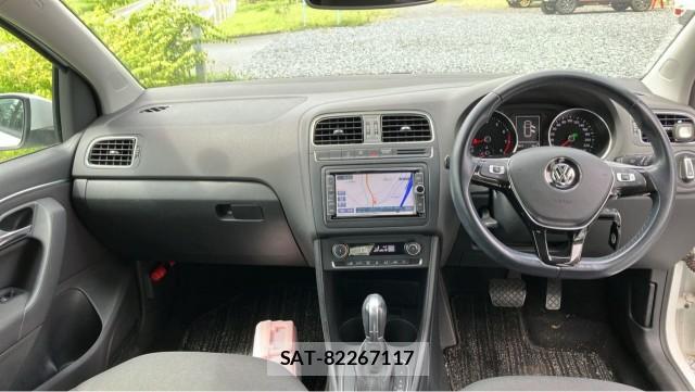 VolksWagen POLO 2017-03 8282199-2