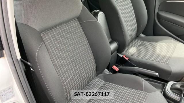 VolksWagen POLO 2017-03 8282199-5