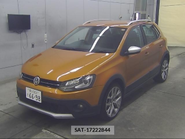 VolksWagen POLO 2016-02 8284365-0