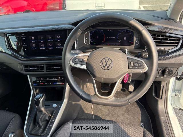 VolksWagen POLO 2025-06 8284399-2