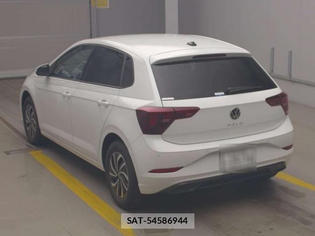 VolksWagen POLO 2025-06 8284399-4