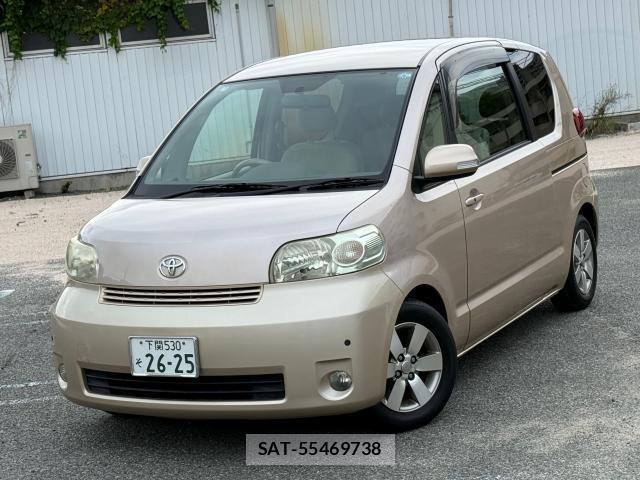 Toyota PORTE 2010-07 8279729-2
