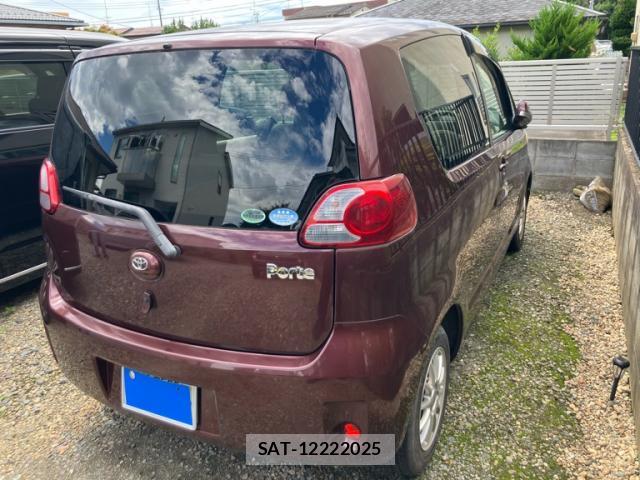Toyota PORTE 2010-03 8279848-13