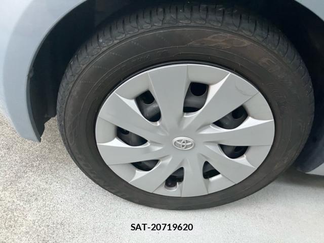 Toyota PORTE 2015-02 8279939-4