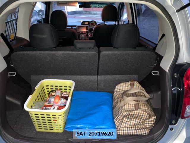 Toyota PORTE 2015-02 8279939-7