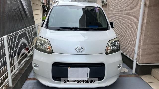 Toyota PORTE 2013-10 8281461-9