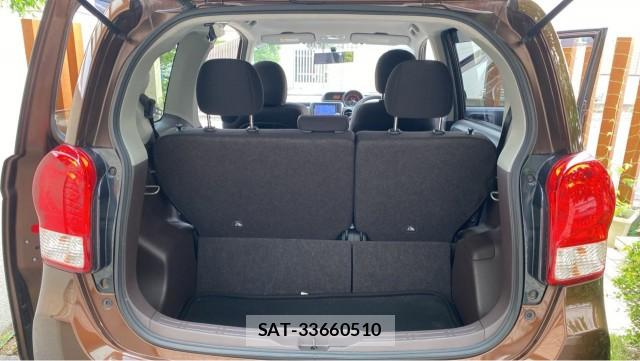 Toyota PORTE 2015-09 8282050-17
