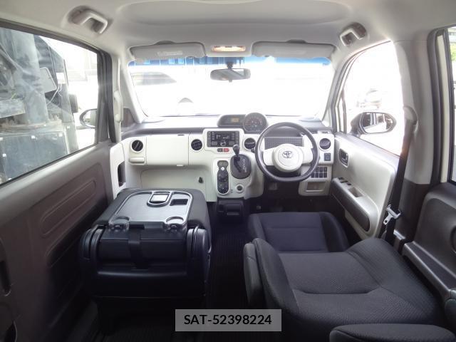 Toyota PORTE 2016-04 8282945-15