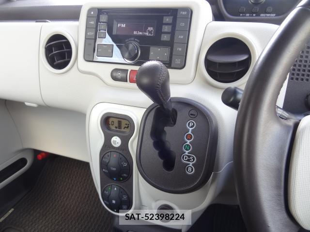 Toyota PORTE 2016-04 8282945-18