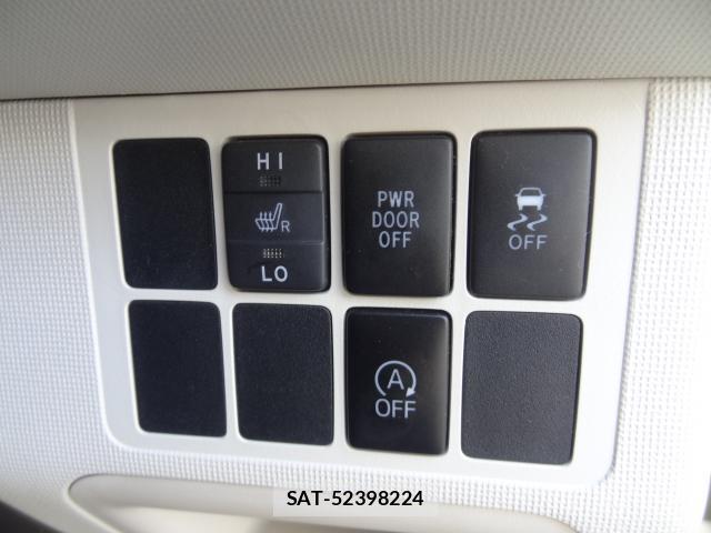 Toyota PORTE 2016-04 8282945-6