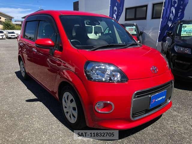 Toyota PORTE 2016-10 8283211-2